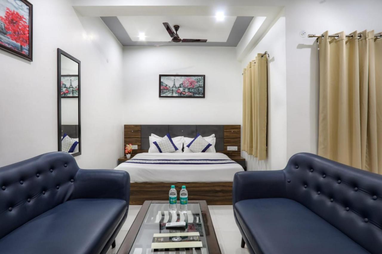 Kds Residency Hotel Greater Noida Exterior photo